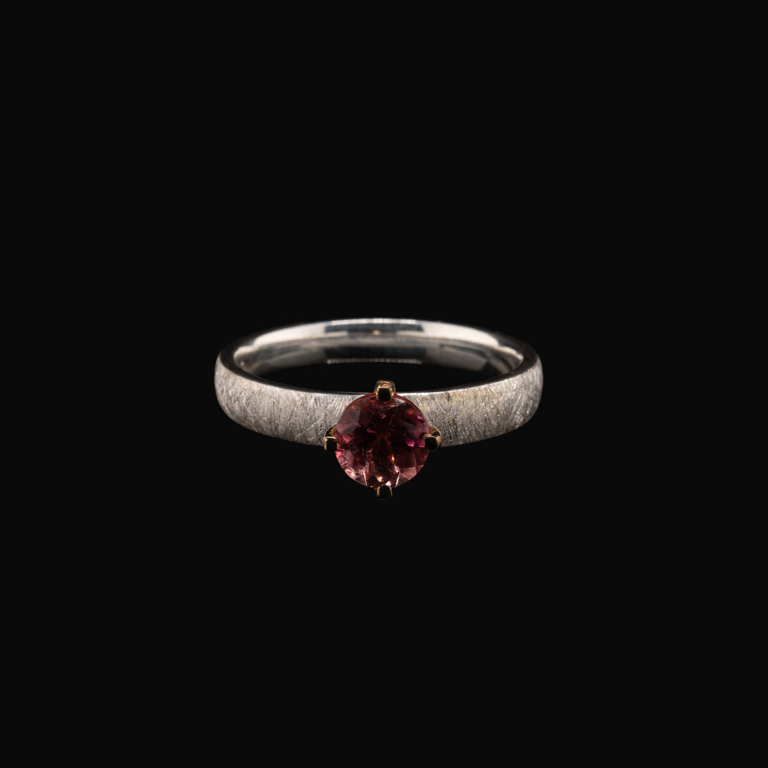 TURMALINA ROJA REDONDO RING